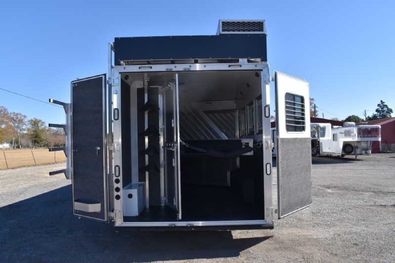 2021 Lakota Bighorn 8418GLQUG 4 Horse Trailer with 18′ Short Wall - Image 18