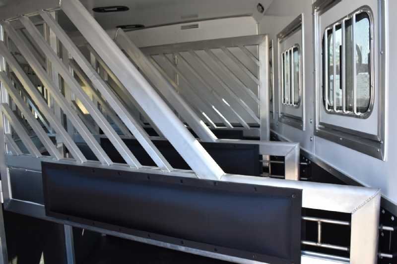 2021 Lakota Bighorn 8418GLQUG 4 Horse Trailer with 18′ Short Wall - Image 21