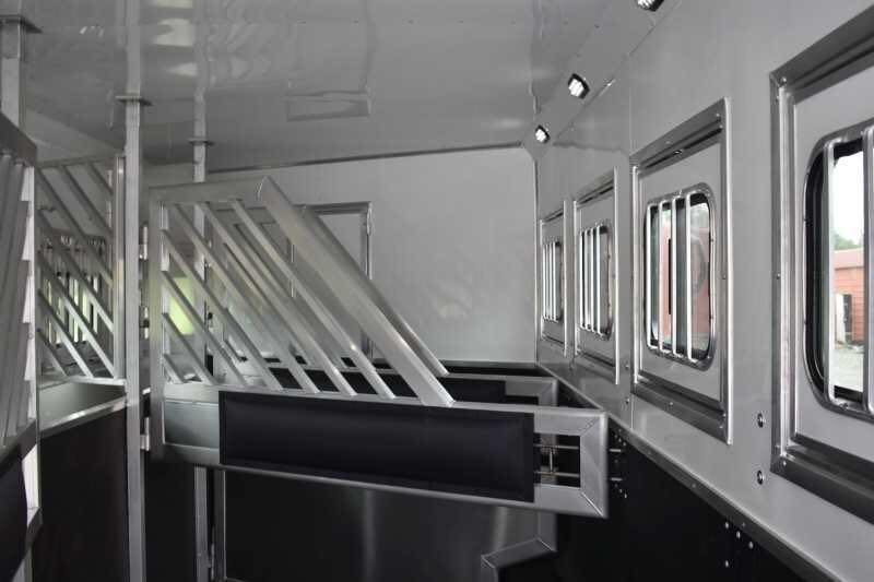 2021 Lakota BigHorn 8519TBB 5 Horse Trailer with 19′ Short Wall - Image 19