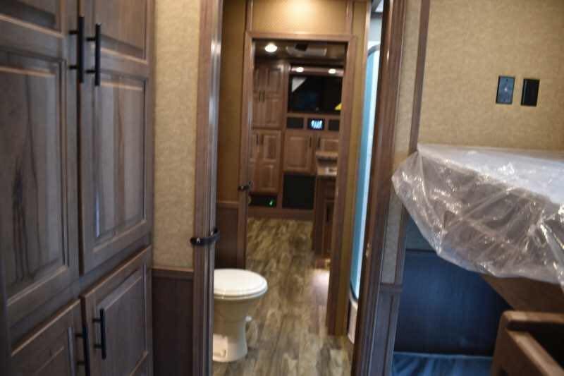 2021 Lakota BigHorn 8519TBB 5 Horse Trailer with 19′ Short Wall - Image 50