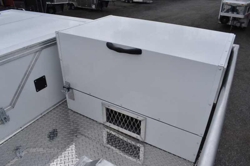 2021 Lakota BigHorn 8519TBB 5 Horse Trailer with 19′ Short Wall - Image 23