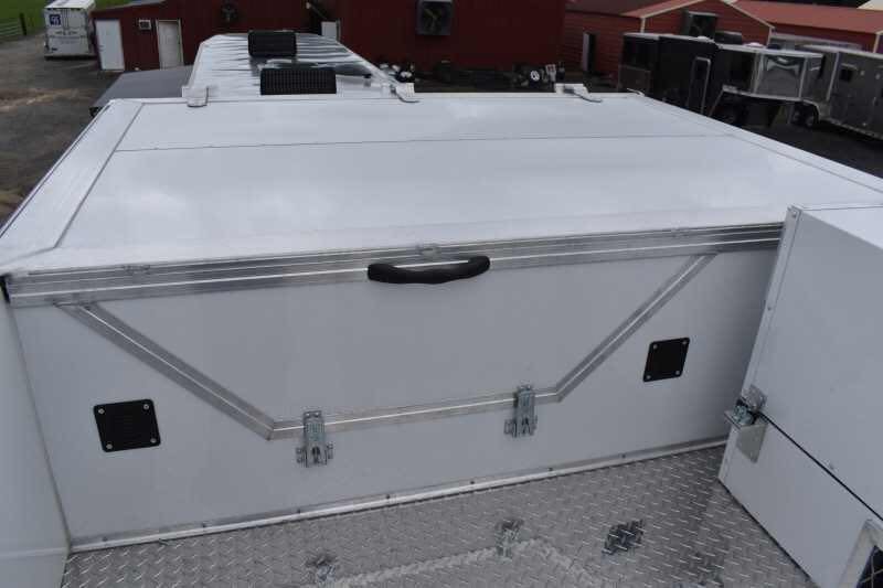 2021 Lakota BigHorn 8519TBB 5 Horse Trailer with 19′ Short Wall - Image 24