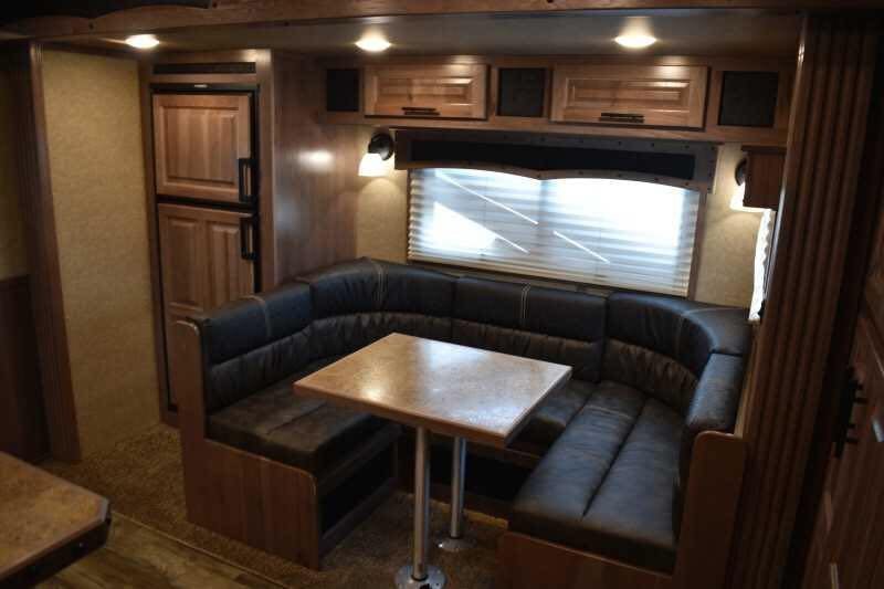 2021 Lakota BigHorn 8519TBB 5 Horse Trailer with 19′ Short Wall - Image 36