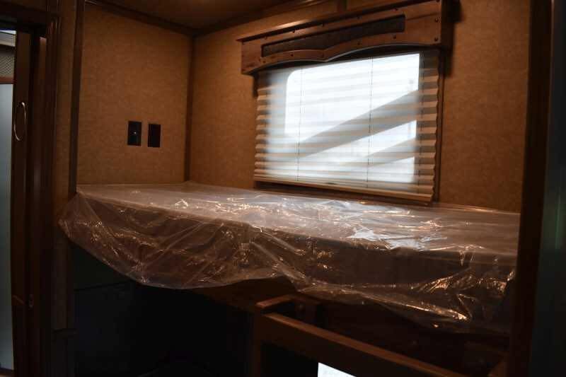 2021 Lakota BigHorn 8519TBB 5 Horse Trailer with 19′ Short Wall - Image 49