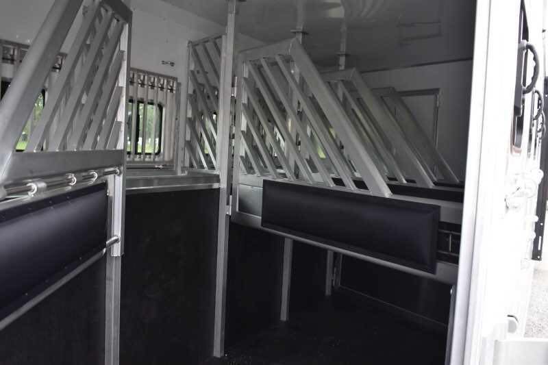 2021 Lakota BigHorn 8519TBB 5 Horse Trailer with 19′ Short Wall - Image 18