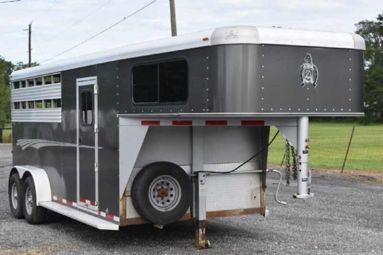2018 Adam 7304GN 3 Horse Trailer - Image 15