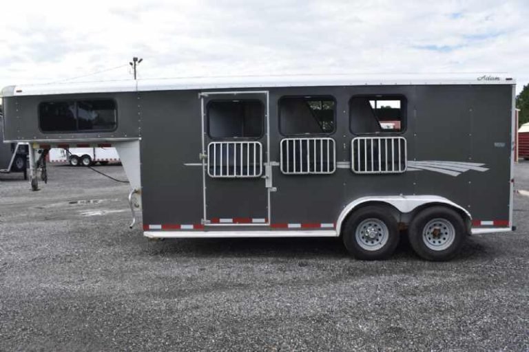 2018 Adam 7304GN 3 Horse Trailer - Image 16