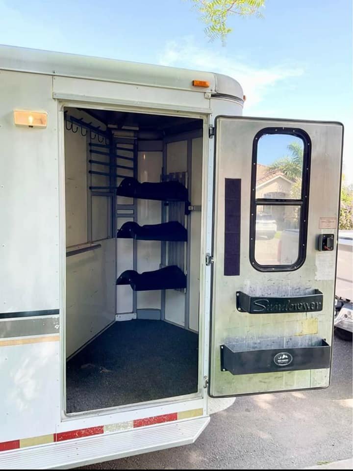 1999 Sundowner 3 Horse Trailer - Image 17