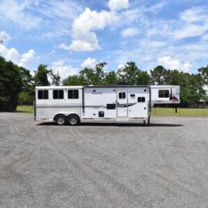 pro horse trailers