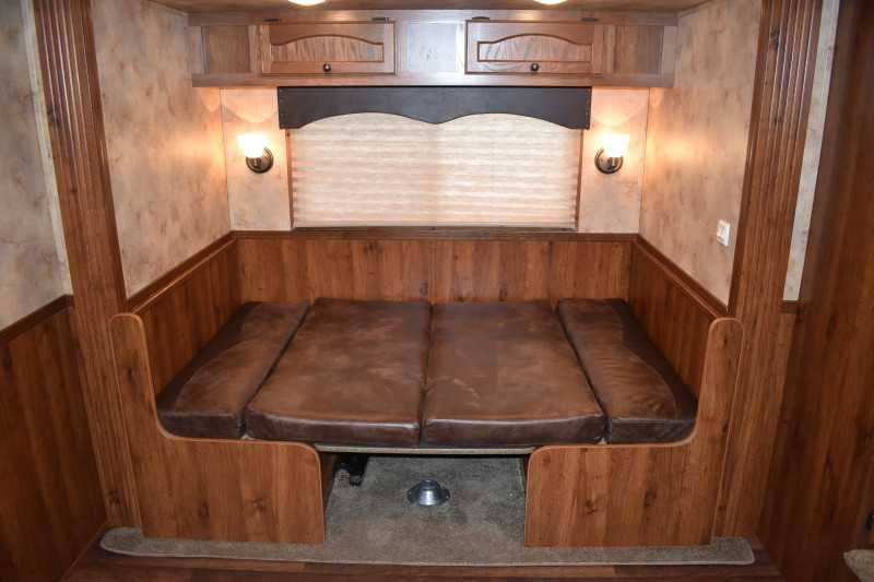 2013 Lakota 8311LQ 3-Horse Trailer With 11 ft Short Wall - Image 14