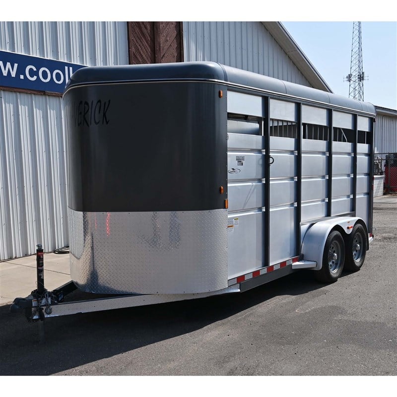 2024 Maverick 3-Horse Bumper Pull Stock Combo Trailer 3 horse bumper pull - Image 3