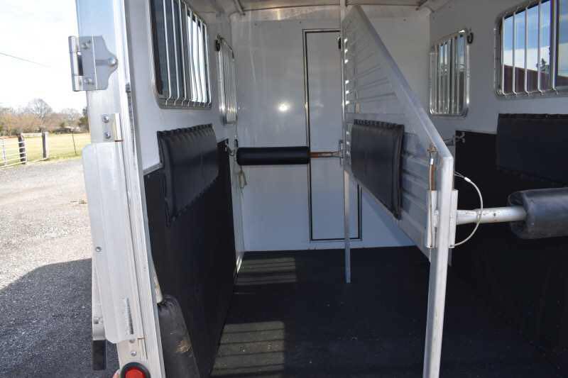 2005 Featherlite 2HST 2-Horse Trailer With 4 ft Short Wall - Image 3