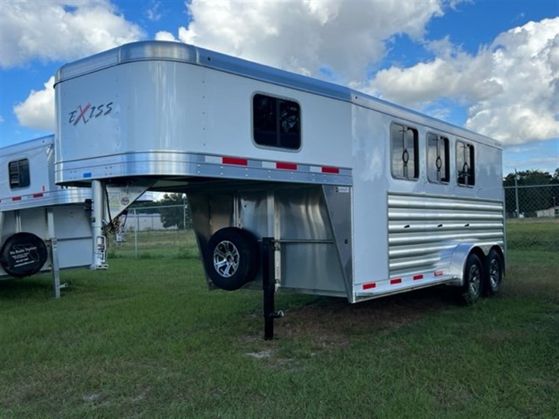 2024 Exiss Express SS 3-Horse Gooseneck Horse Trailer 3 horse gooseneck trailer - Image 2