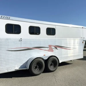 2004 Exiss Sport 3 Horse Trailer