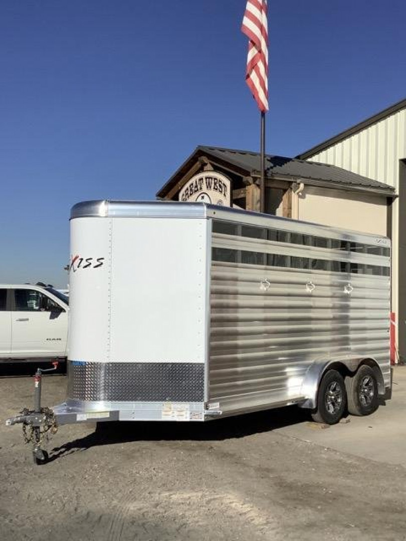 2023 Exiss 3-Horse Bumper Pull Horse Trailer Exiss 3 horse trailer - Image 6