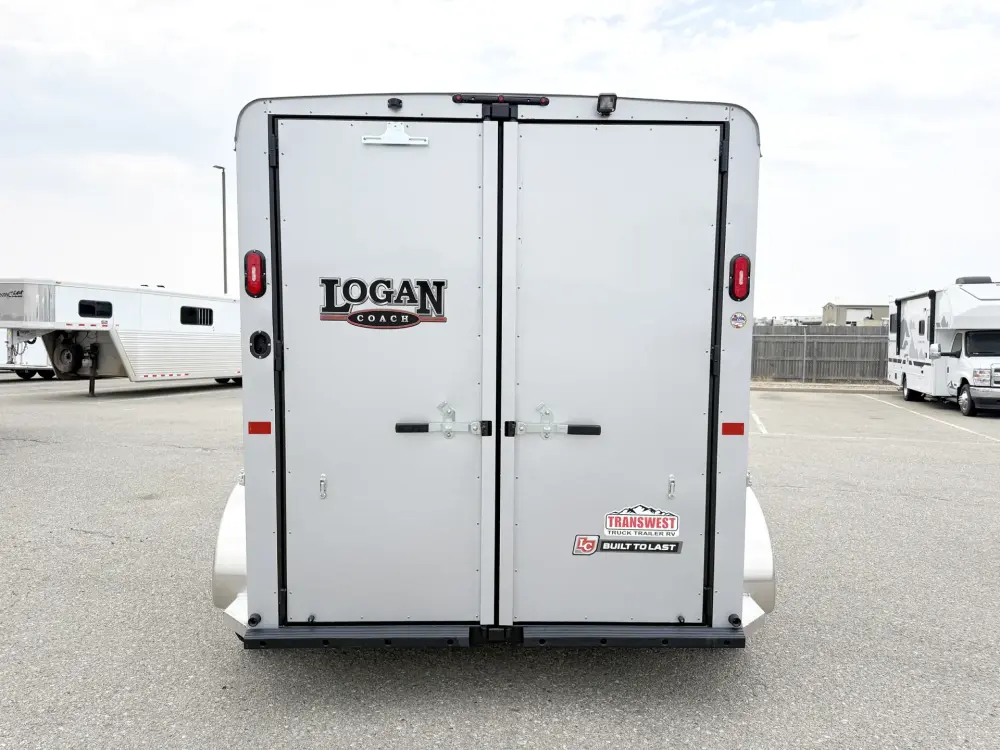 2026 Logan Coach Bullseye 2-Horse Bumper Pull Trailer - Image 8