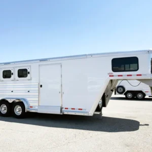2027 Cimarron Norstar 3-Horse