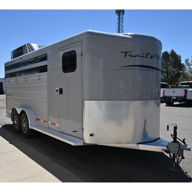 2024 Trails West Santa Fe 4-Horse Bumper Pull Horse Trailer - Image 11