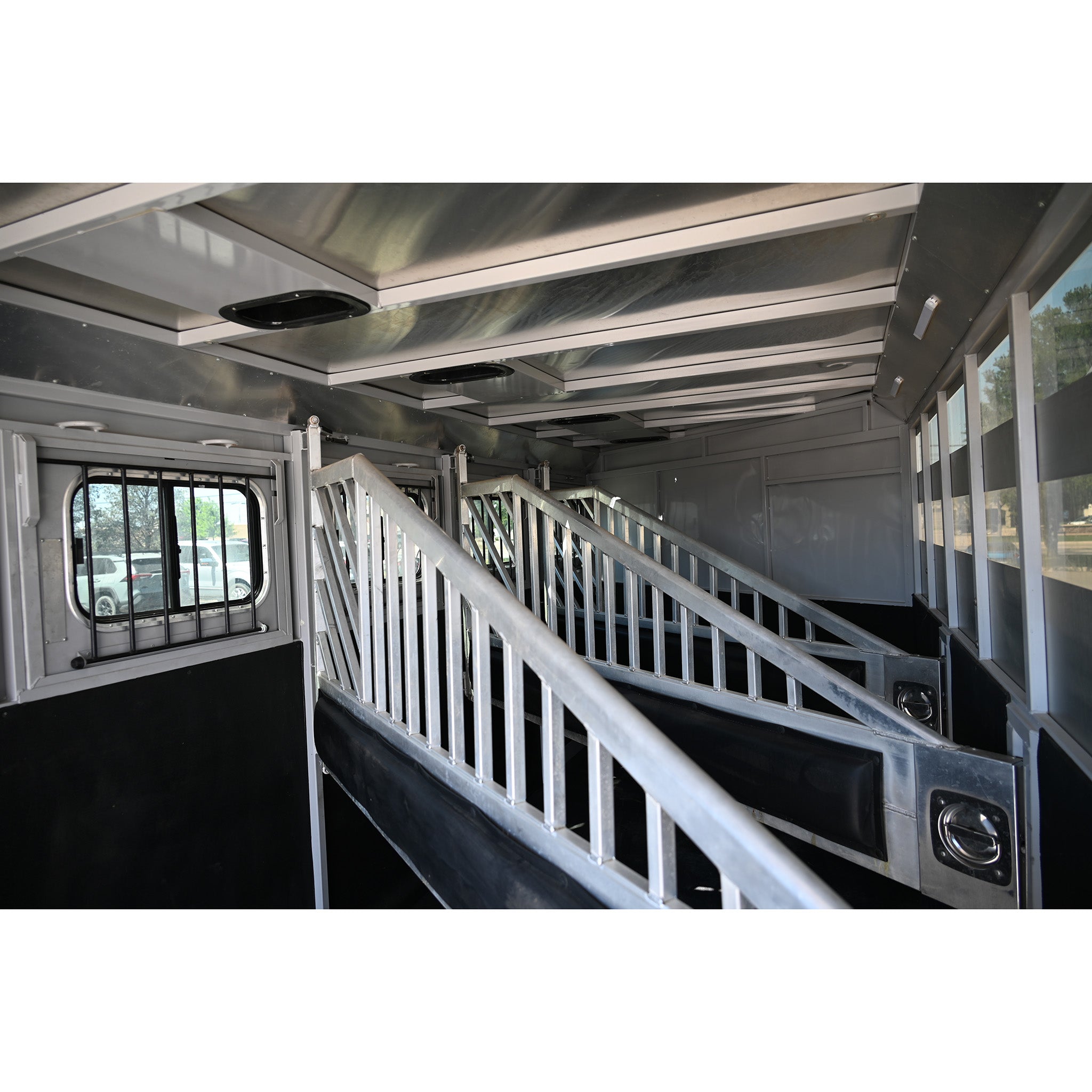 2024 Trails West Santa Fe 4-Horse Bumper Pull Horse Trailer - Image 17