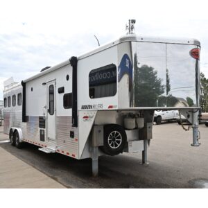 4 horse trailer