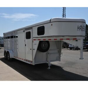 2020 Maverick 4-Horse