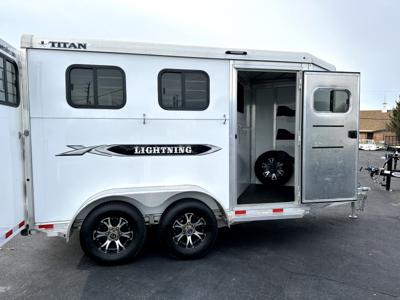 2021 Titan 2-Horse Trailer - Image 7