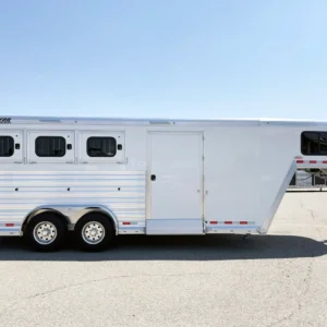 4 star 5 horse trailer